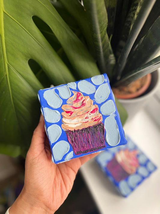 CupCake (1) - 4"x4"